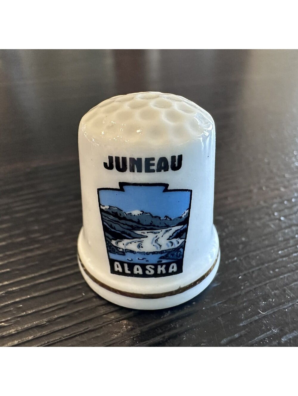 Vintage Juneau Alaska Souvenir Thimble Scenic Landscape Gold Trim EUC